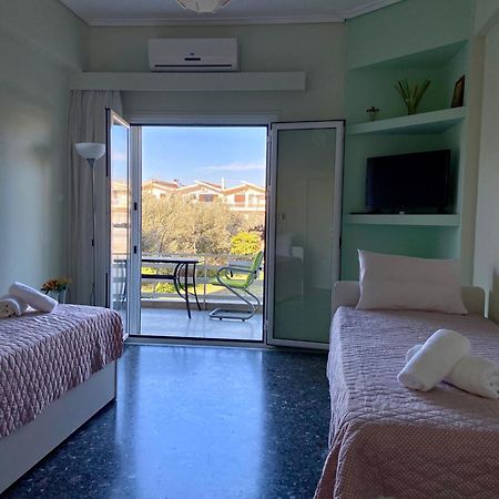 Mpanos Sea Apartment 1 Loutra Oraias Elenis Exterior foto