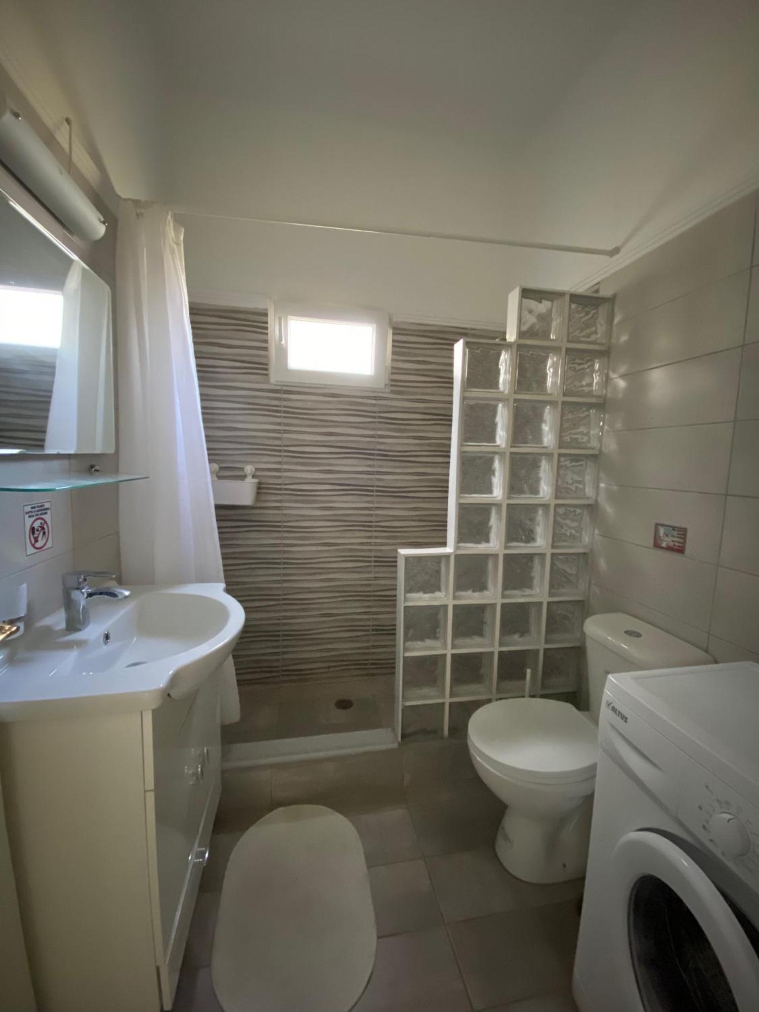 Mpanos Sea Apartment 1 Loutra Oraias Elenis Exterior foto